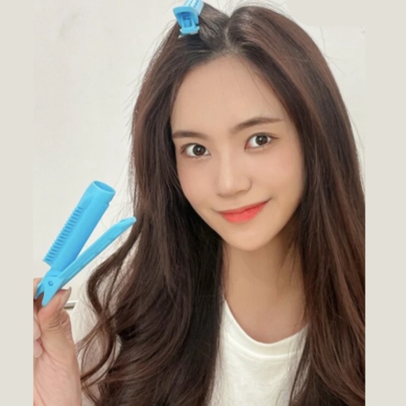 Bump It Hair Brush Hair Clips - Picture 5 of 9